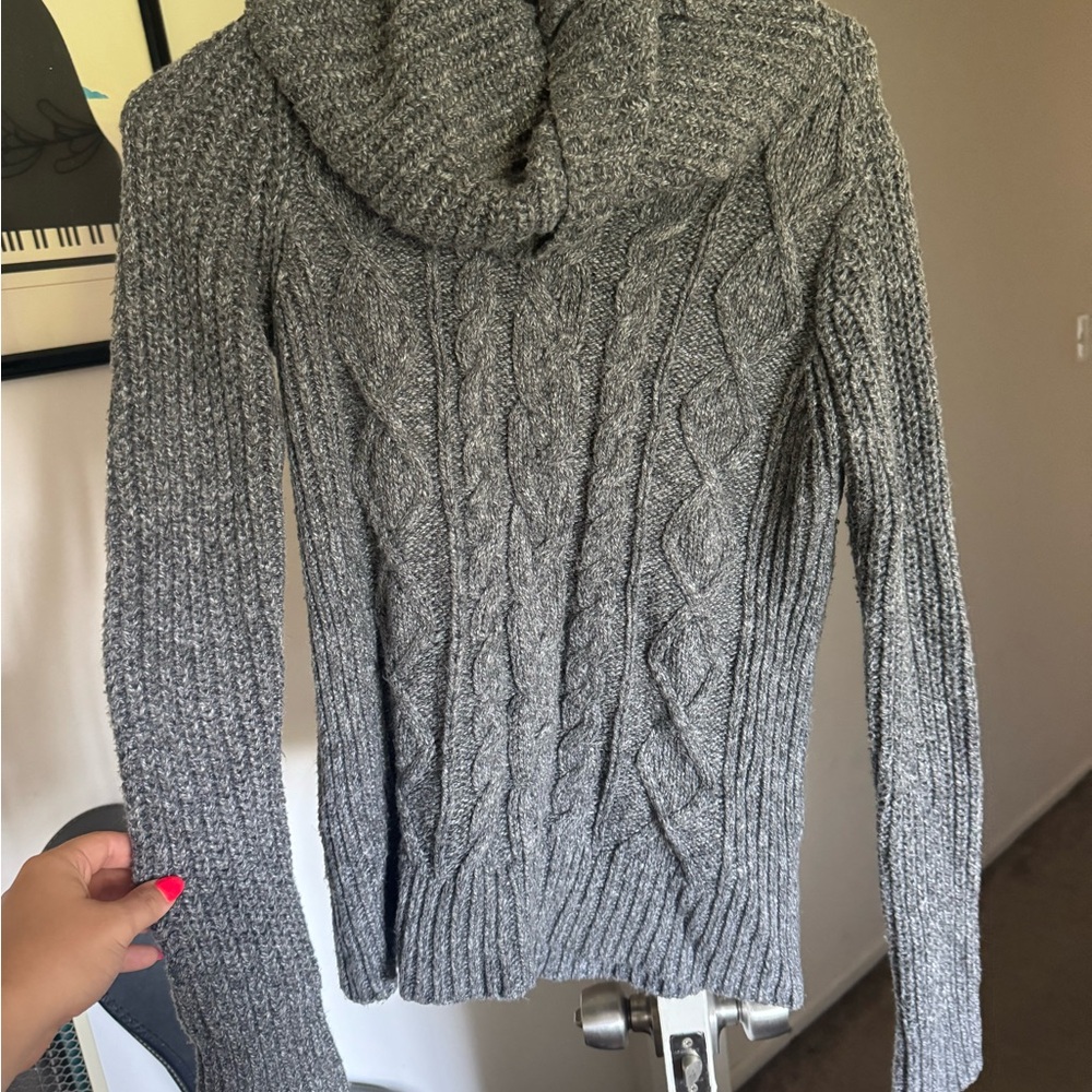 Abercrombie & Fitch Gray Cowl Neck Cable Knit Sweater